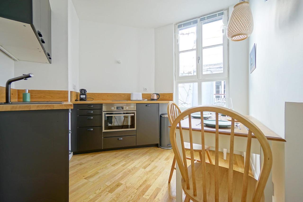 Beautiful Bright Apartment Near The Marais ปารีส ภายนอก รูปภาพ