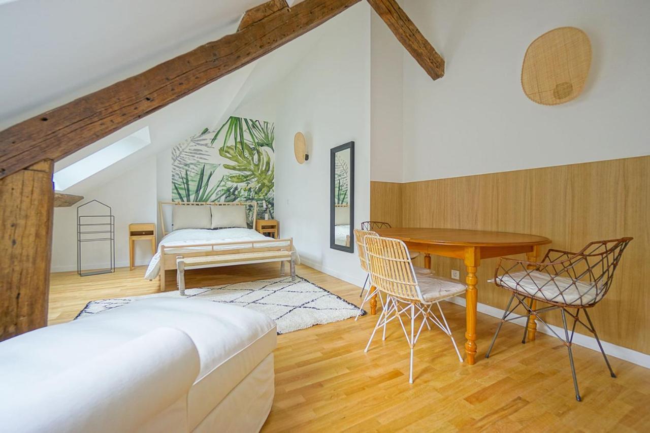 Beautiful Bright Apartment Near The Marais ปารีส ภายนอก รูปภาพ