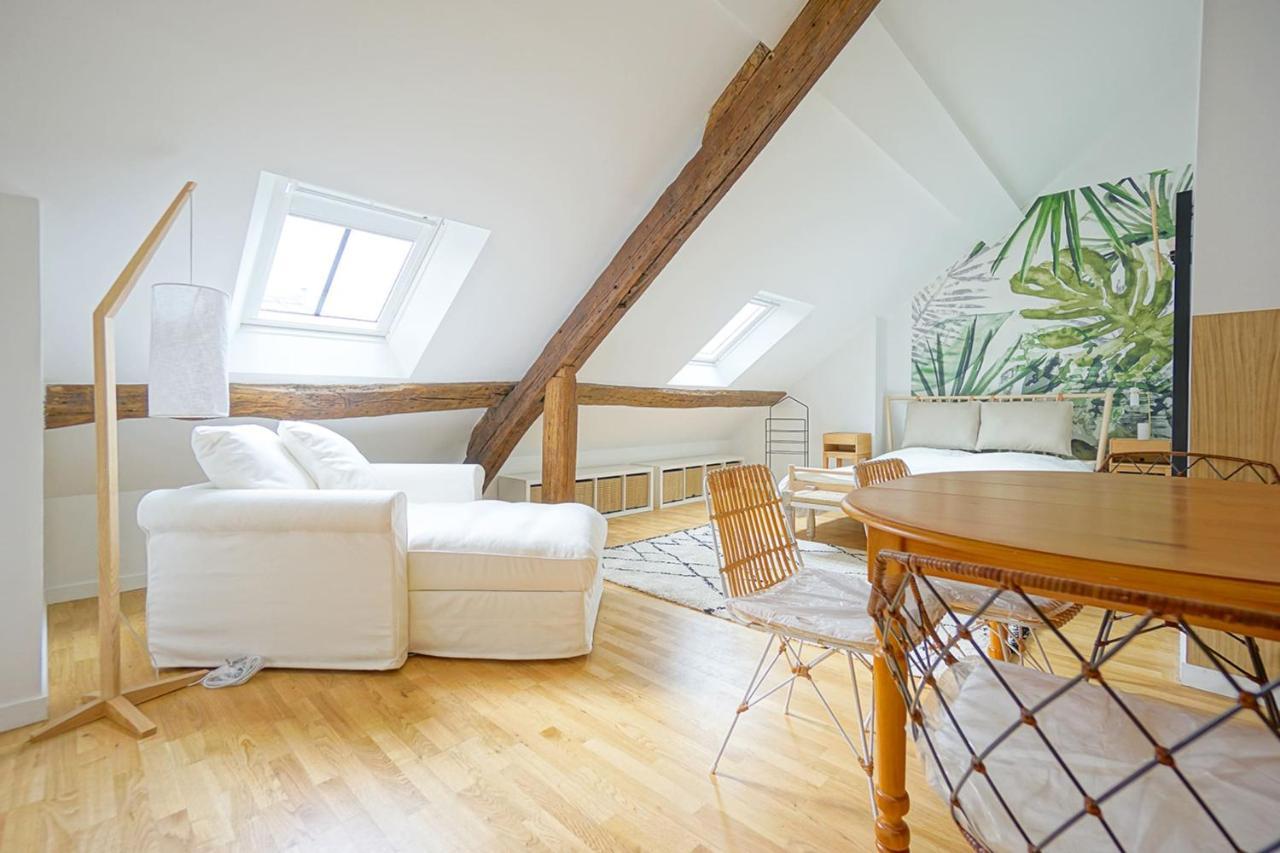 Beautiful Bright Apartment Near The Marais ปารีส ภายนอก รูปภาพ